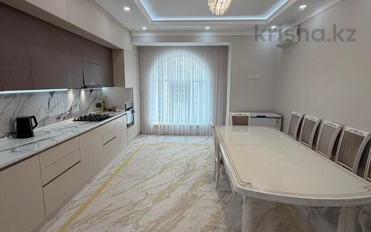 3-бөлмелі пәтер · 166.3 м² · 10/10 қабат, 18А мкр 1, бағасы: 65 млн ₸ в Актау — фото 2