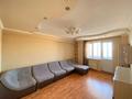 2-бөлмелі пәтер · 70 м² · 8/12 қабат, Кабанбай батыр — ПОЛНОЦЕННАЯ 2-комнатная квартира в ТОПОВОЙ локации столицы! Хорошая квадратура (не клетка 40-45м²), функциональная планировка, раздельный санузел. Меблированная, бытовая техника., бағасы: 34 млн ₸ в Астане, Нура р-н