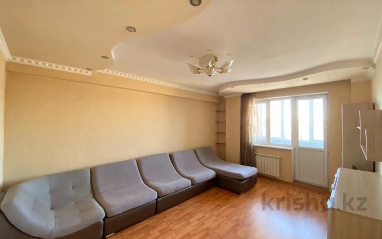 2-бөлмелі пәтер · 70 м² · 8/12 қабат, Кабанбай батыр — ПОЛНОЦЕННАЯ 2-комнатная квартира в ТОПОВОЙ локации столицы! Хорошая квадратура (не клетка 40-45м²), функциональная планировка, раздельный санузел. Меблированная, бытовая техника., бағасы: 34 млн ₸ в Астане, Нура р-н — фото 2