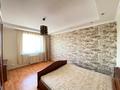 2-бөлмелі пәтер · 70 м² · 8/12 қабат, Кабанбай батыр — ПОЛНОЦЕННАЯ 2-комнатная квартира в ТОПОВОЙ локации столицы! Хорошая квадратура (не клетка 40-45м²), функциональная планировка, раздельный санузел. Меблированная, бытовая техника., бағасы: 34 млн ₸ в Астане, Нура р-н — фото 9
