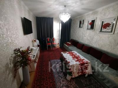 3-комнатная квартира · 58 м² · 2/5 этаж, Самал 37 — Супермаркет &amp;quot;Той март &amp;quot; за 21.5 млн 〒 в Талдыкоргане, мкр Самал