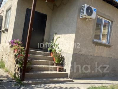 Отдельный дом · 4 комнаты · 70 м² · 6 сот., мкр Казыгурт Бұхар көшесі 86 за 18 млн ₸ в Шымкенте, Туран р-н