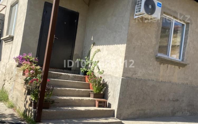 Отдельный дом · 4 комнаты · 70 м² · 6 сот., мкр Казыгурт Бұхар көшесі 86 за 18 млн ₸ в Шымкенте, Туран р-н — фото 2