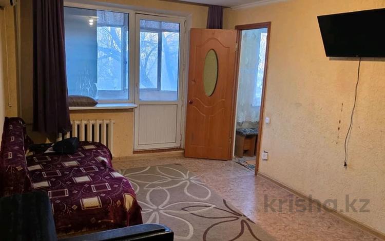 1-комнатная квартира · 33 м² · 4/5 этаж, 3микр 4 за 140 000 ₸ в Конаеве — фото 2