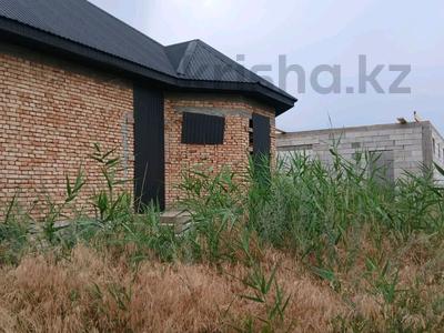 Отдельный дом · 4 комнаты · 130 м² · 130 сот., Ағыбай батыр за 20 млн ₸ в Кемертогане