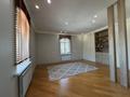 3-комнатная квартира · 130 м² · 8/9 этаж, Умай Ана 14/1 за 900 000 ₸ в Астане, Нура р-н — фото 2