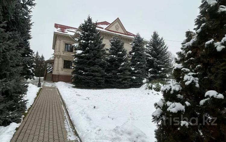 Отдельный дом · 9 комнат · 832 м² · 28 сот., Мкр Таусамалы за 870 млн 〒 в Алматы, Наурызбайский р-н — фото 49