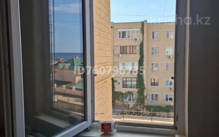 4-комнатная квартира · 103 м² · 1/5 этаж, 15-й мкр 46 за 28 млн ₸ в Актау — фото 2