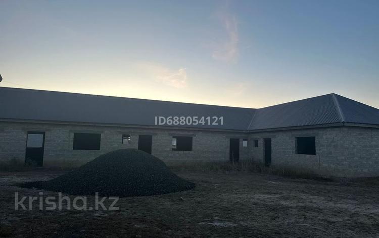 Свободное назначение • 150 м² за 19 млн 〒 в Атырау, Оркен - 2 — фото 2
