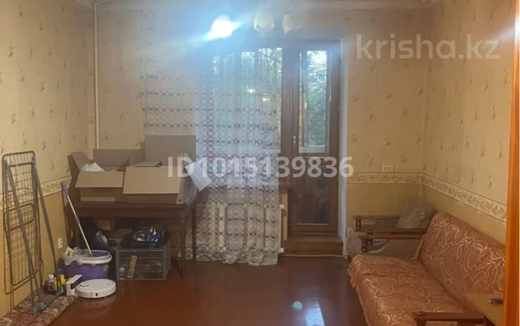 3-бөлмелі пәтер · 80 м² · 2/4 қабат, Жаңа қала ш/а., Бухар Жырау 33 — ДК Горняков, бағасы: 45 млн ₸ в Караганде, Казыбек би р-н — фото 2
