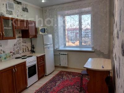 2-комнатная квартира, 72 м², 5/9 этаж помесячно, Назырбаева за 180 000 〒 в Петропавловске