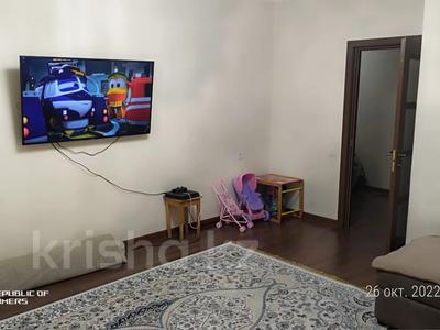 Продажа квартир в Мангистауской обл.: 2-комнатная квартира · 71.5 м² · 7/9 этаж, 29-й мкр 27 за 18.7 млн 〒 2-комнатная квартира · 71.5 м² · 7/9 этаж, 29-й мкр 27 за 18.7 млн 〒 в Актау