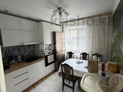 3-комнатная квартира · 62.5 м² · 1/9 этаж, ул. Крылова 80/1 за 36 млн ₸ в Усть-Каменогорске, Ульбинский