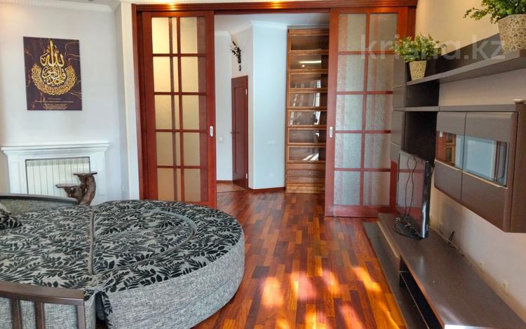 2-комнатная квартира · 120 м² · 2/4 этаж, Омаровой 37 за 510 000 〒 в Алматы, Медеуский р-н — фото 20