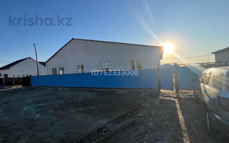 Отдельный дом · 7 комнат · 300 м² · 15 сот., мкр Кайнар, Ерсултан молдашева 2/1 — Мечеть за 15 млн ₸ в Атырау — фото 2