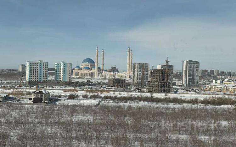 3-бөлмелі пәтер · 98 м² · 9/9 қабат, Е-321 6/2, бағасы: 60 млн ₸ в Астане, Есильский р-н — фото 2