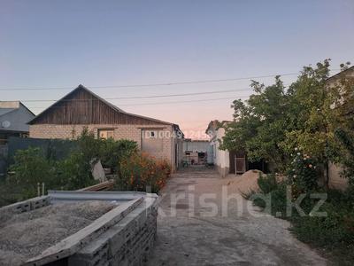 Отдельный дом · 4 комнаты · 101 м² · 10 сот., Айша бибі 200 — Школа НИШ,ТАРАЗ АРЕНА АРАЙ 2 за 30 млн 〒 в Таразе