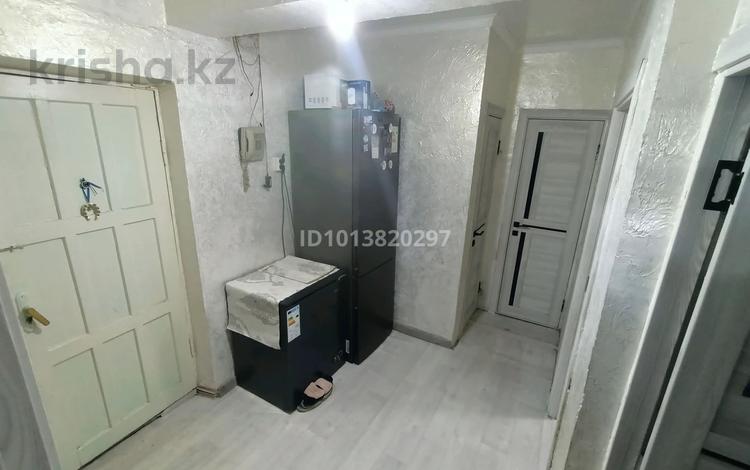 4-бөлмелі пәтер · 82.6 м² · 1/5 қабат, Жалпақтөбе ш/а. 58 — Қасында талас , мектеп , балабақша , аптека балалар ойын алаңы, үй бол, бағасы: 26 млн ₸ в Таразе, мкр Жалпак-Тобе — фото 2