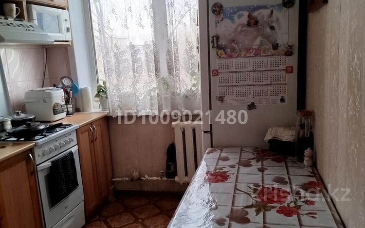 3-бөлмелі пәтер · 62 м² · 4/5 қабат, Пришахтинск, Пришахтинск, 23й микрорайон 15, бағасы: 16.2 млн ₸ в Караганде, Алихана Бокейханова р-н — фото 2