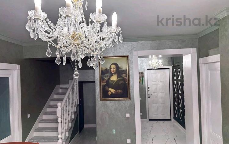 5-комнатная квартира · 130 м² · 7/8 этаж, Назарбаева 21/2 — Находится возле театра Станиславского за 75 млн ₸ в Караганде, Казыбек би р-н — фото 2