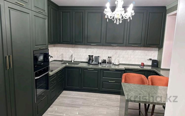 5-комнатная квартира · 130 м² · 7/8 этаж, Назарбаева 21/2 — Находится возле театра Станиславского за 75 млн ₸ в Караганде, Казыбек би р-н — фото 8
