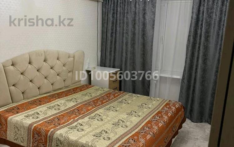 1-комнатная квартира · 30 м² · 4/5 этаж, мкр Центральный, Бауыржан Момышұлы 21 — Остановка Светлана за 150 000 ₸ в Атырау — фото 2