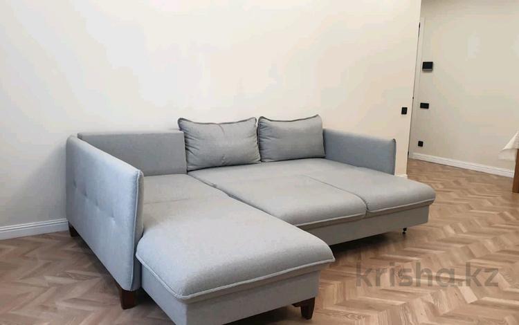 2-комнатная квартира · 70 м² · 4/10 этаж, А. Бокейхан 44, 46, 48 за 400 000 ₸ в Астане, Есильский р-н — фото 4