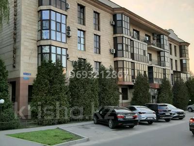 3-комнатная квартира, 90 м², 3/4 этаж, мкр Мамыр-4 158а за 89 млн 〒 в Алматы, Ауэзовский р-н