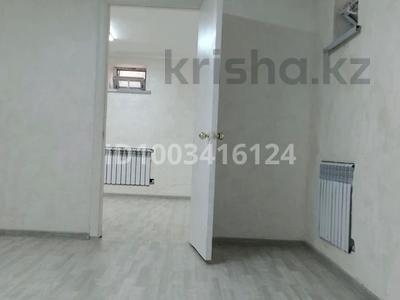 Аренда комнат в Алматинской обл.: 2 комнаты · 34 м², Хамраева 13 за 120 000 〒 2 комнаты · 34 м², Хамраева 13 за 120 000 〒 в