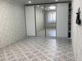1-бөлмелі пәтер · 54 м² · 4/5 қабат, Желтоксан 1/6, бағасы: 20 млн ₸ в Уральске — фото 4