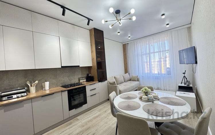 2-бөлмелі пәтер · 56 м² · 8/9 қабат, ул. Мангилик Ел 16Д, бағасы: 26.3 млн 〒 в Актобе — фото 2