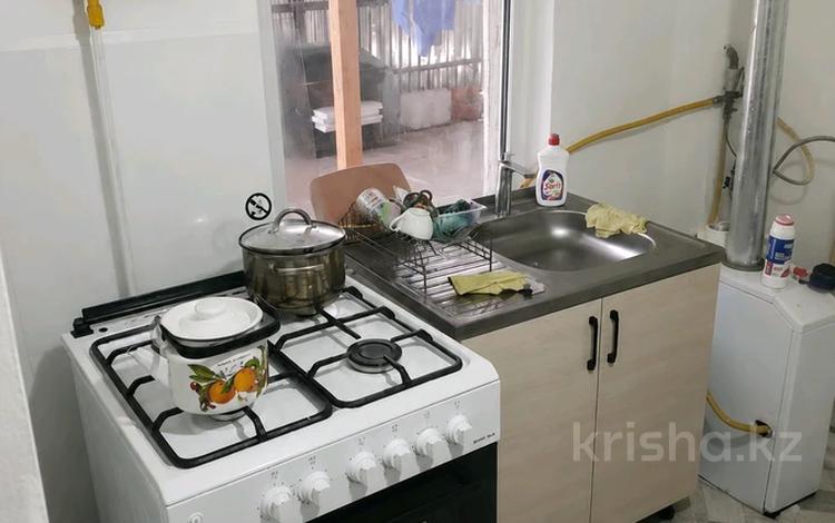 1 комната · 38 м² · 1/1 этаж, Белорусская 51 — Косаева за 50 000 ₸ в Алматы, Жетысуский р-н — фото 2