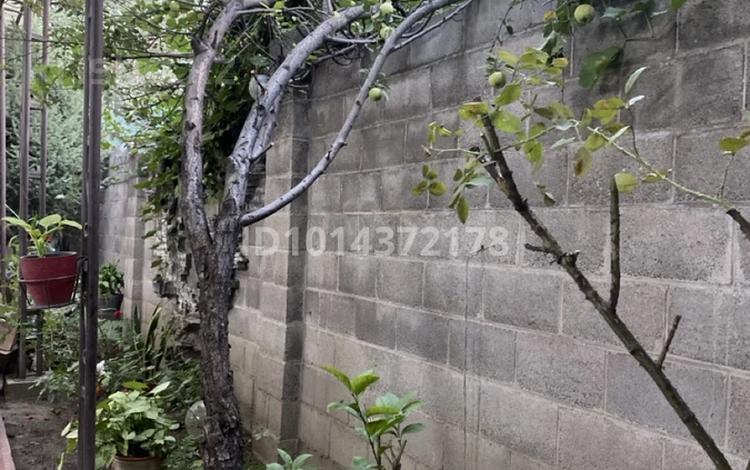 Отдельный дом · 8 комнат · 400 м² · 6 сот., Фаризы Онгарсыновой 112 — Рыскулова /фаризы онгарсыновой за 1.2 млн ₸ в Алматы, Алатауский р-н — фото 2