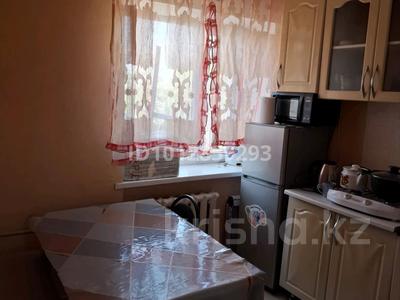 2-комнатная квартира · 46 м² · 3/3 этаж, Достық 16/2 — Акимат, 2 школа, рынок, озера 300м за 13 000 ₸ в Приозёрске