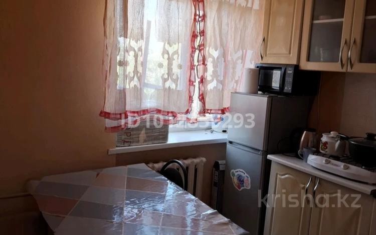 2-комнатная квартира · 46 м² · 3/3 этаж, Достық 16/2 — Акимат, 2 школа, рынок, озера 300м за 13 000 ₸ в Приозёрске — фото 2