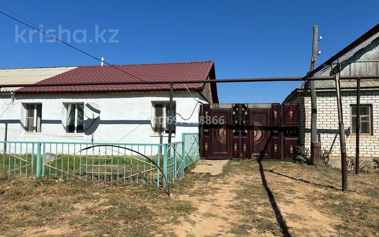Часть дома · 3 комнаты · 80 м² · 8 сот., ЖубанМолдагалиев 32/1 за 16 млн ₸ в Чапаеве — фото 2