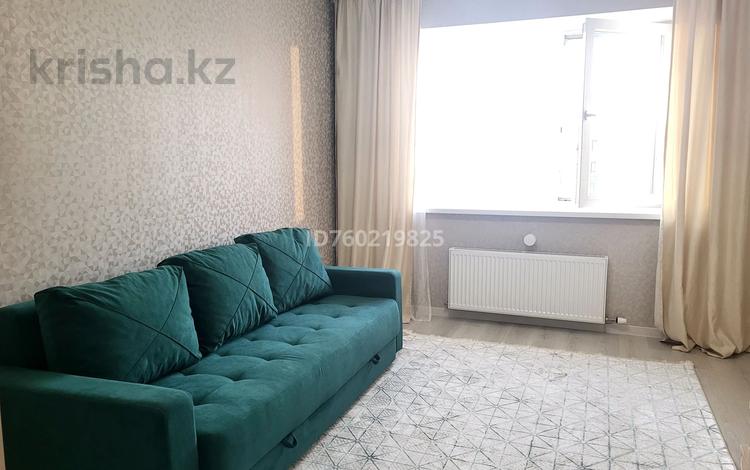 1-комнатная квартира · 39 м² · 5 этаж, 44/1 за 160 000 ₸ в Астане, Есильский р-н — фото 2
