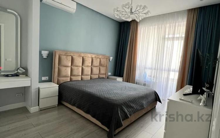 4-бөлмелі пәтер · 140 м², Кабанбай батыра 60, бағасы: 600 000 ₸ в Астане, Есильский р-н — фото 11