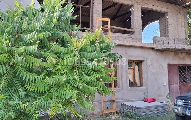 Свободное назначение, магазины и бутики, склады, салоны красоты, бани, гостиницы и зоны отдыха, медцентры и аптеки, образование · 236.2 м² за 50 млн 〒 в Таразе — фото 2