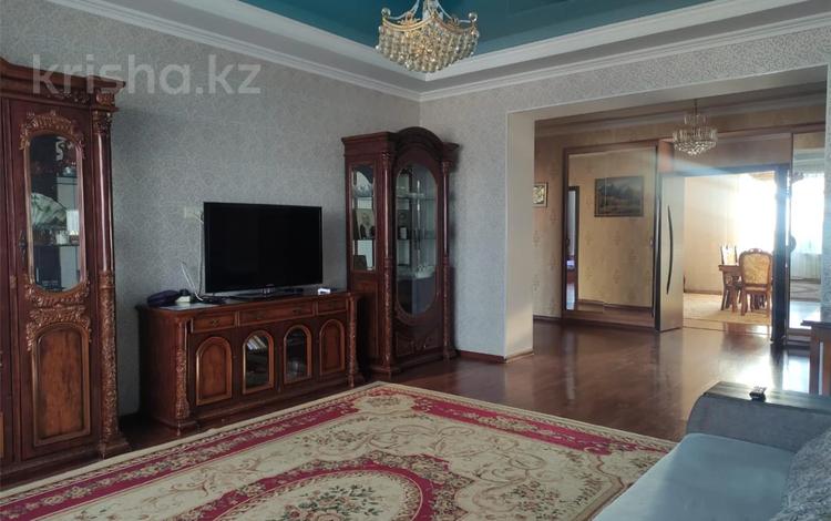 4-бөлмелі пәтер · 147.5 м² · 6/6 қабат, Жаңа қала ш/а., Ерубаева, бағасы: 49 млн ₸ в Караганде, Казыбек би р-н — фото 2