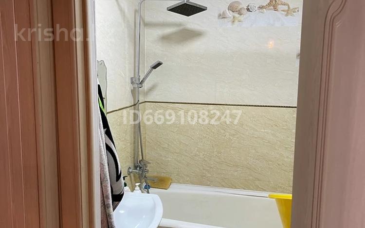 3-комнатная квартира · 64 м² · 4/5 этаж, мкр Самал-1 за 445 000 ₸ в Алматы, Медеуский р-н — фото 5