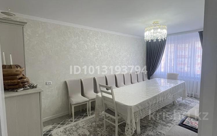 4-комнатная квартира · 90 м² · 3/5 этаж, Братья Жубановых 24 36 за 35 млн ₸ в Хромтау — фото 2