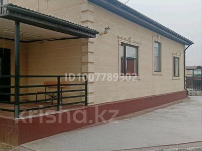 Отдельный дом · 5 комнат · 190 м² · 1018 сот., Қымыз мұрындық 11 — Мед.пункт. за 36 млн 〒 в Актобе, жилой массив Заречный-3