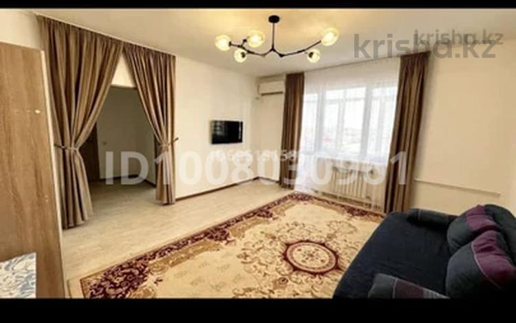 1-комнатная квартира · 54 м² · 5/5 этаж, мкр. Алмагуль, Абдрахманова 39/14 за 150 000 ₸ в Атырау — фото 2