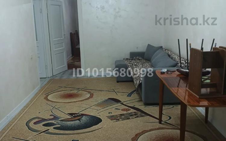 2-бөлмелі пәтер · 56 м² · 3/5 қабат, 8-шағынаудан 8 — Мамытова и Аскарова, бағасы: 150 000 ₸ в Шымкенте, Туран р-н — фото 2