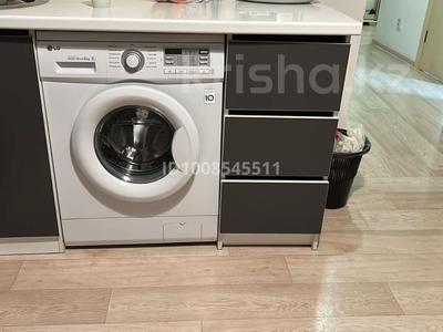 2-комнатная квартира · 58.8 м² · 1 этаж, Богенбая — Центр за 13.5 млн 〒 в Макинске