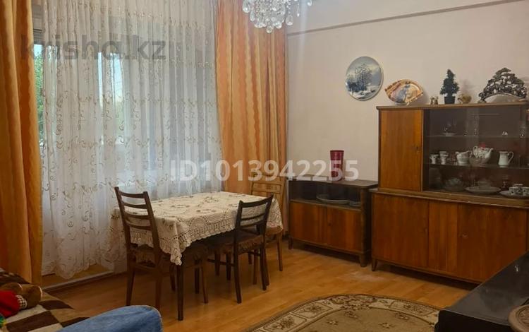 2-комнатная квартира · 65 м² · 4/5 этаж, мкр №11 38 за 250 000 ₸ в Алматы, Ауэзовский р-н — фото 14