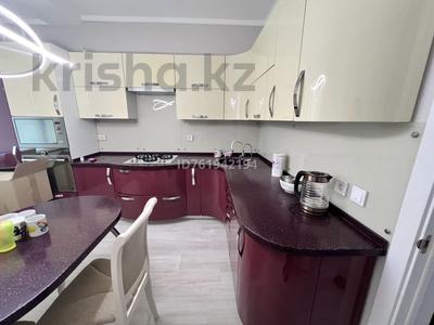 3-комнатная квартира · 84 м² · 4/9 этаж, мкр Жана Орда 7 за 38 млн 〒 в Уральске