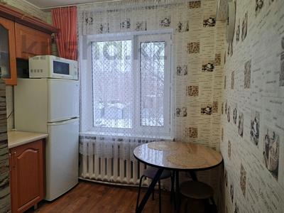 2-комнатная квартира · 50 м² · 2/5 этаж, проспект Ауэзова 27 за 15 000 〒 в Семее
