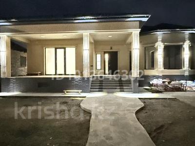 Отдельный дом · 6 комнат · 250 м² · 8 сот., мкр Улы Дала, улица Ахмета Биримжанова 18 за 500 000 ₸ в Таразе